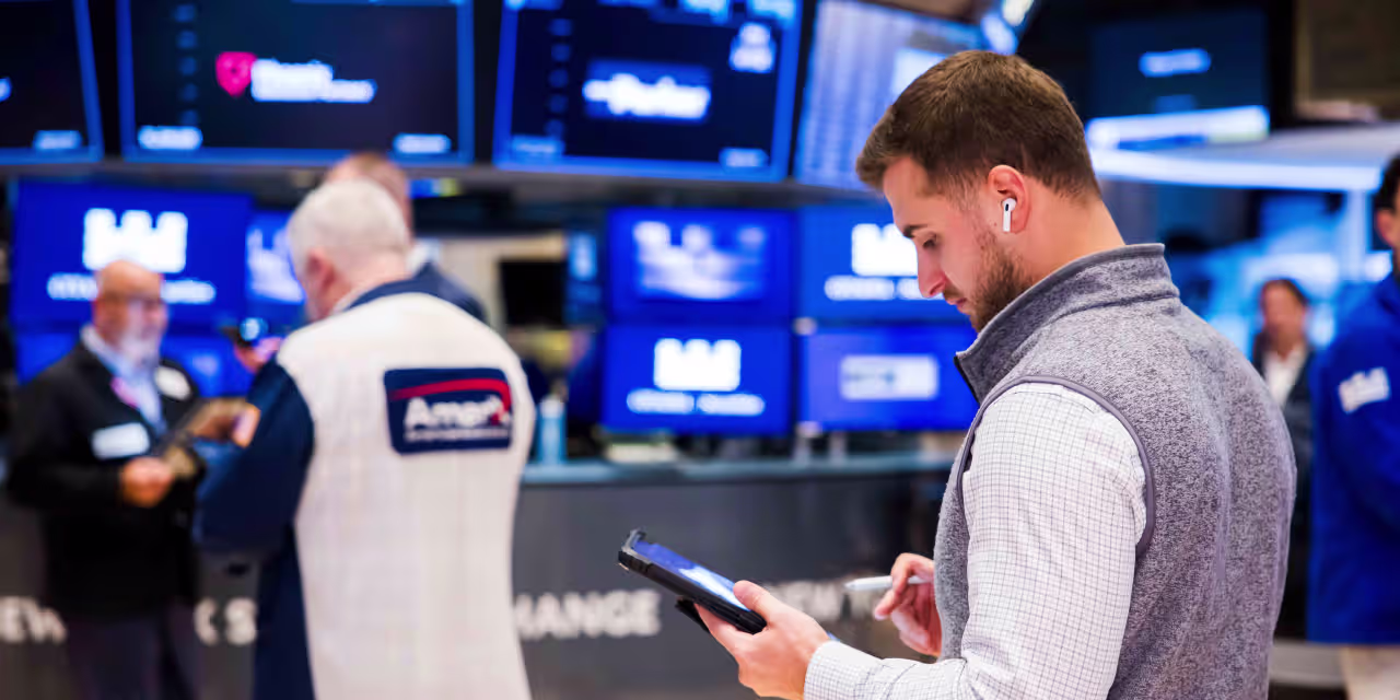 These Stocks Are Today’s Movers: Intel, Boeing, Cerebras, Microsoft, DexCom, Figma, Coherent, Coinbase, and More