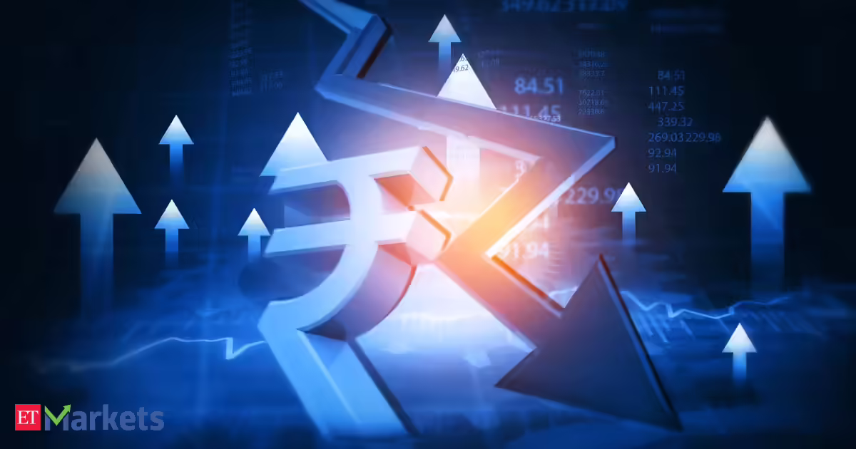 India Rupee shows strong rebound on firm RBI support