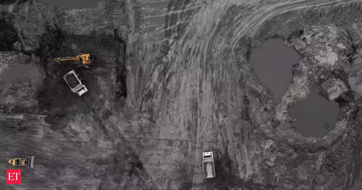 Death toll jumps to 90 in China coal mine blast