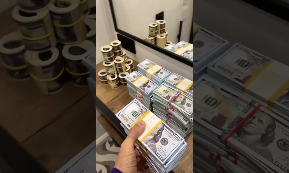 #viral #money #gold #motivation #automobile #europe #youtubeshorts #youtube #usa #instagram #italy
