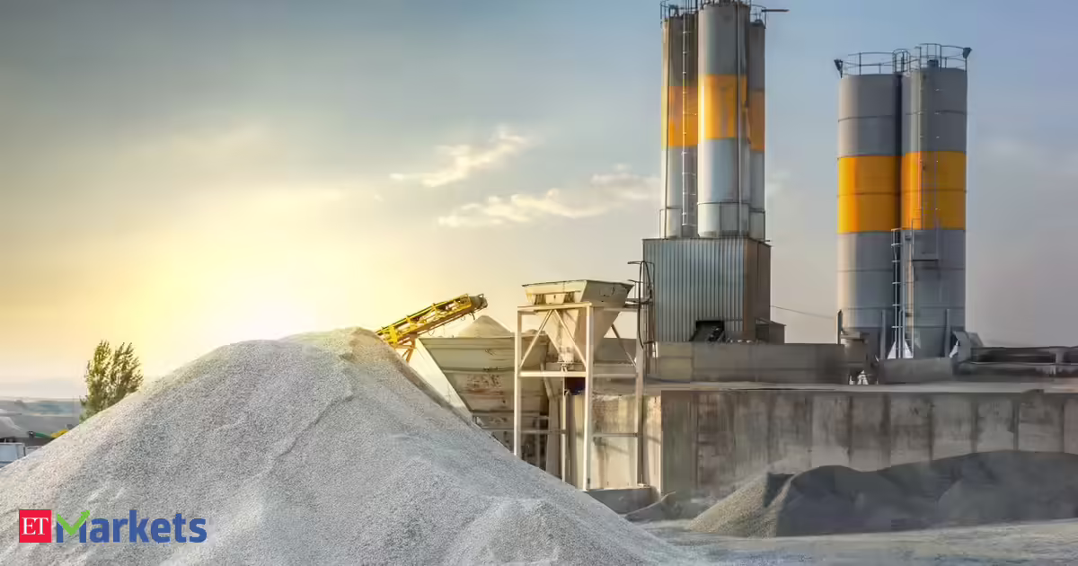 JSW Cement shares fall 2% after jumping 14% in two days. Should you buy, sell or hold?