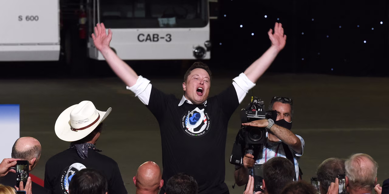 SpaceX’s IPO Is a Bet Gravity Doesn’t Apply to Elon Musk