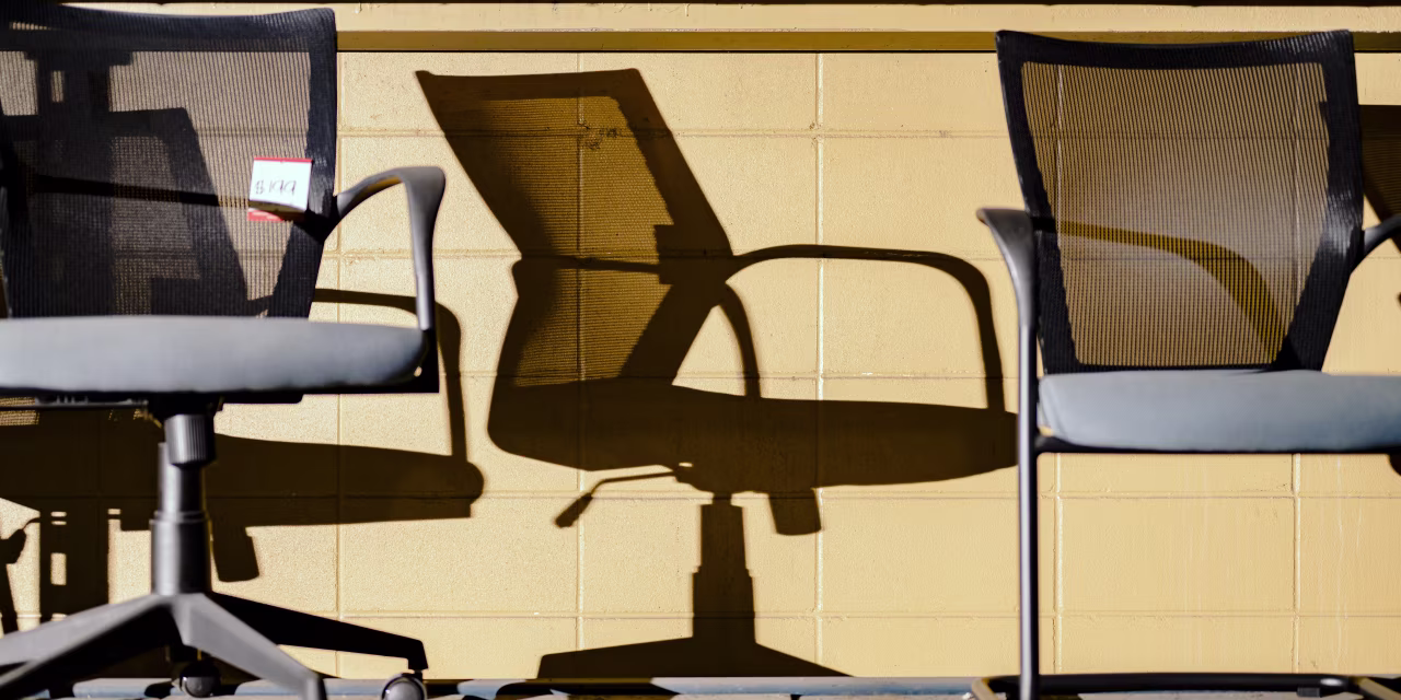 Phoenix Built an Empire of Cubicle Jobs. AI Is Coming to Tear It Down.