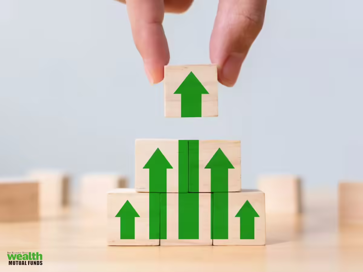 New fund offers: 1 mutual fund and 1 SIF to open for subscription this week. Check details