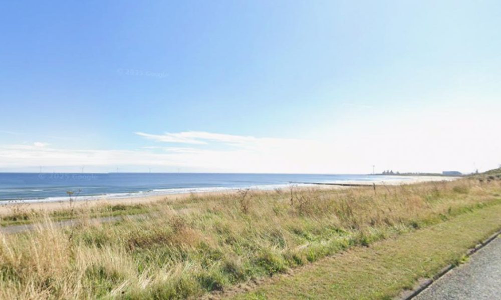 Cambois - how to pronounce 'beautiful' bank holiday spot