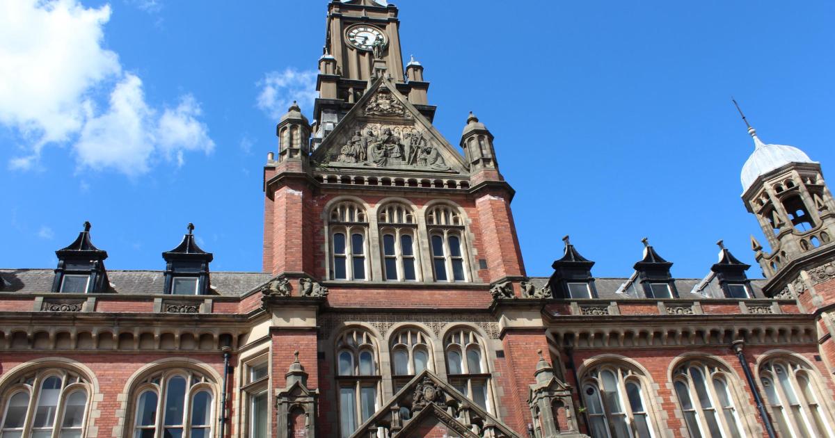 York woman may lose job after admitting assaulting teens