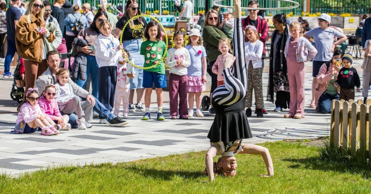 Pictures - All the thrills and skills of Hopetown Circus Spectacular