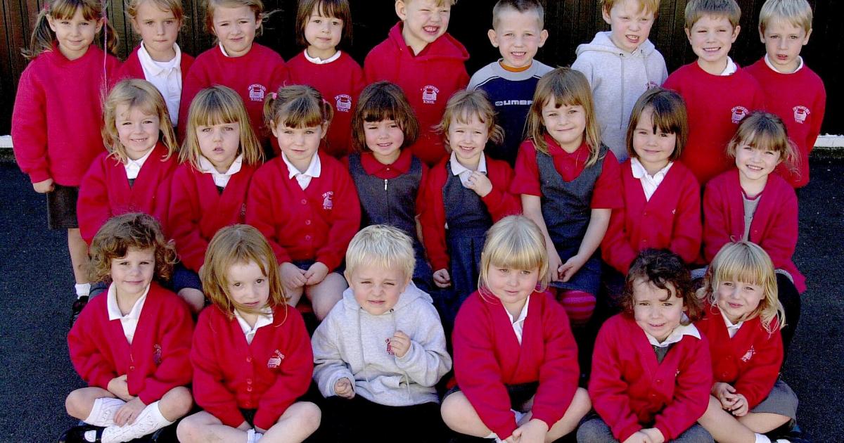 10 old photos of children starting York schools in 2001