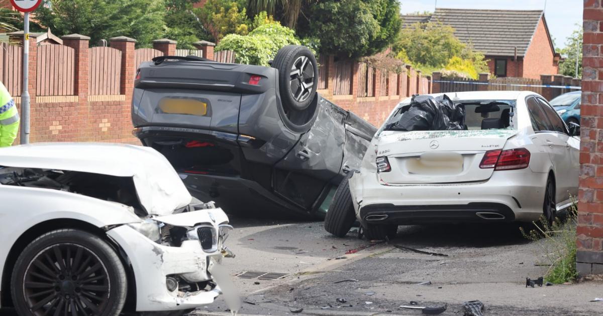 Driver reported after three car crash on Halliwell Road