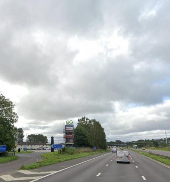 Couple praise police after 'little boy rescued' from M61 near Bolton