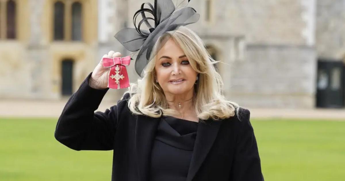 Bonnie Tyler friends fear for singer after cardiac arrest