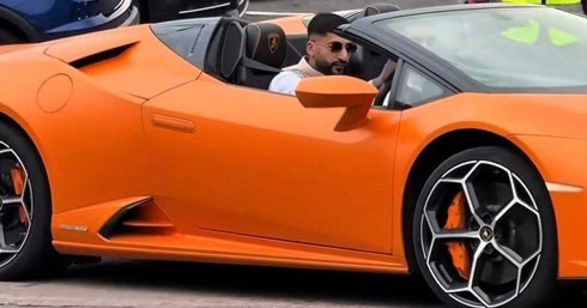 Bolton's Green councillor posts videos driving gas-guzzling Lambo