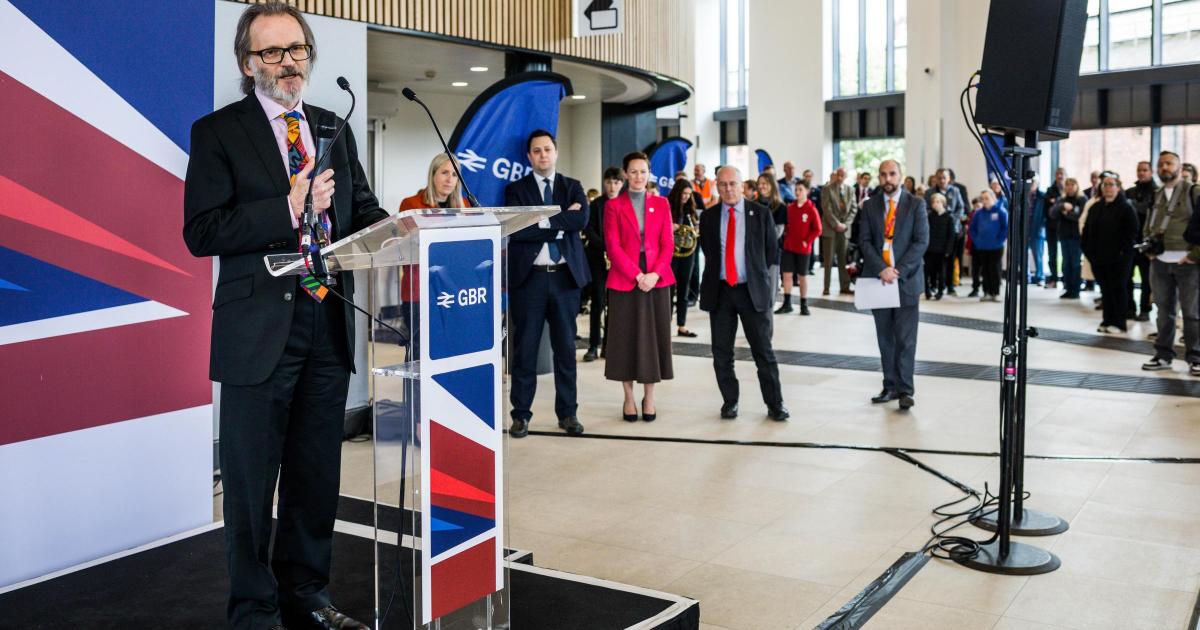 Benefits of new Darlington Railway Station praised