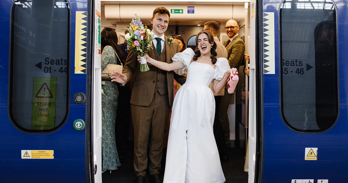 Teesside newlyweds ride Leeds train with 80 wedding guests