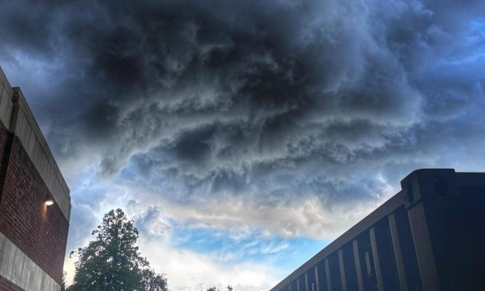 Storm closes in on York in dramatic photo by Kieran Delaney