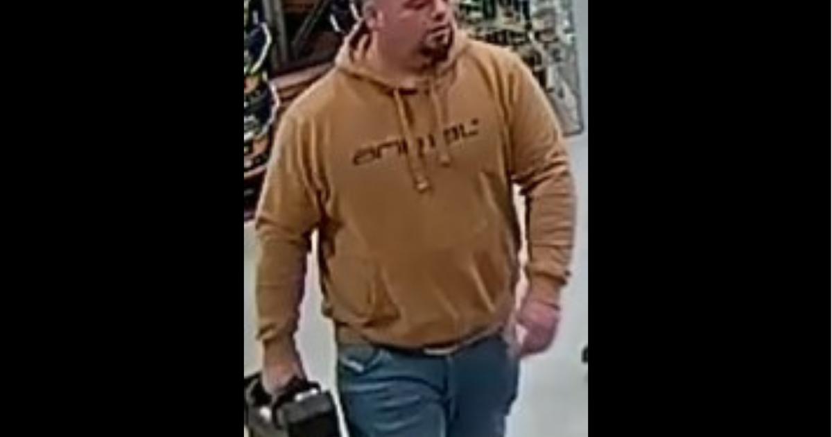 Appeal launched after fraudsters target B&Q in Scarborough
