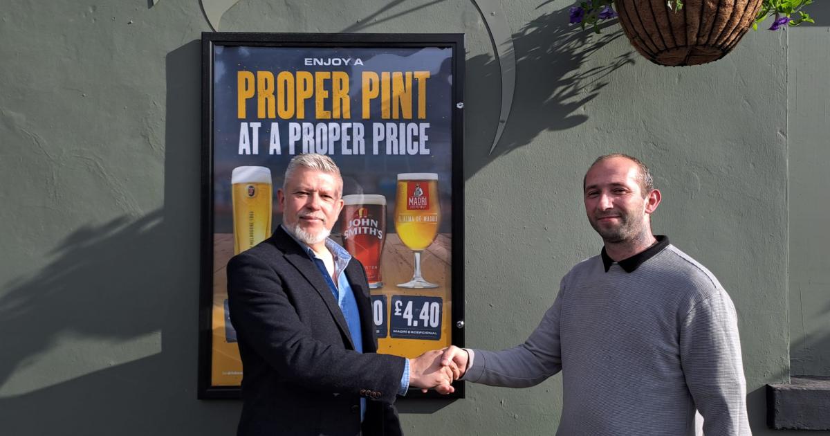 Rose and Crown in Westhoughton in re-opens after renovation
