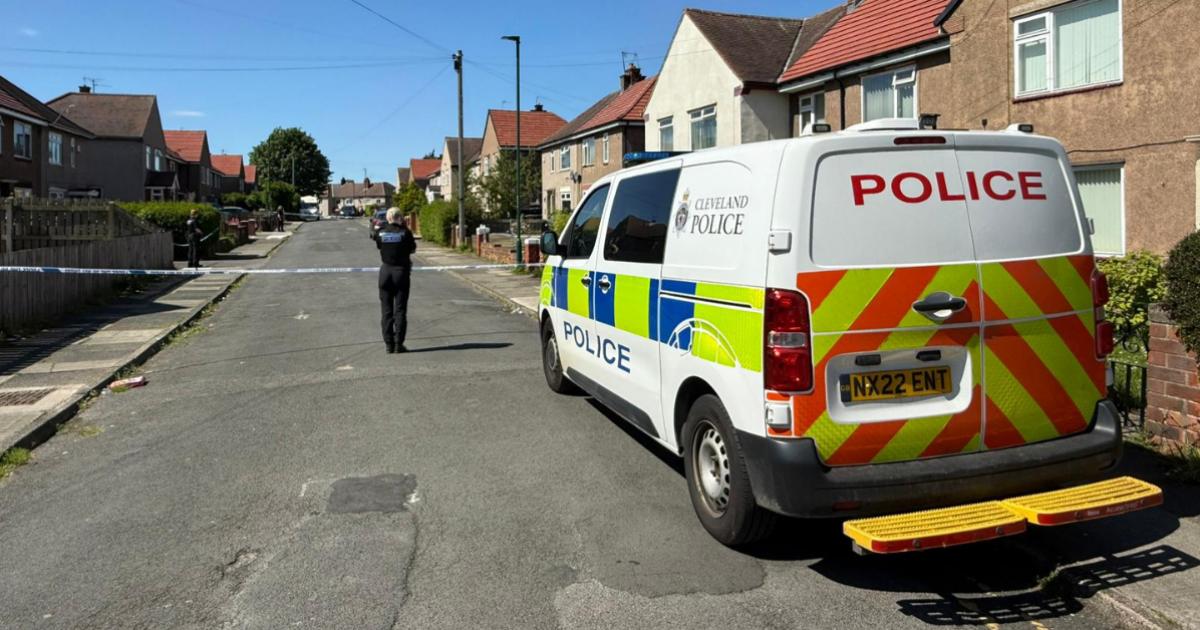 Man 'murdered' in Eston with woman arrested and other suspect at large