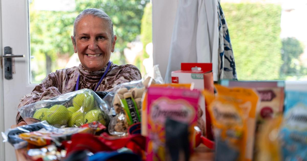 Darlington care home appeal for Cape Verde pet items