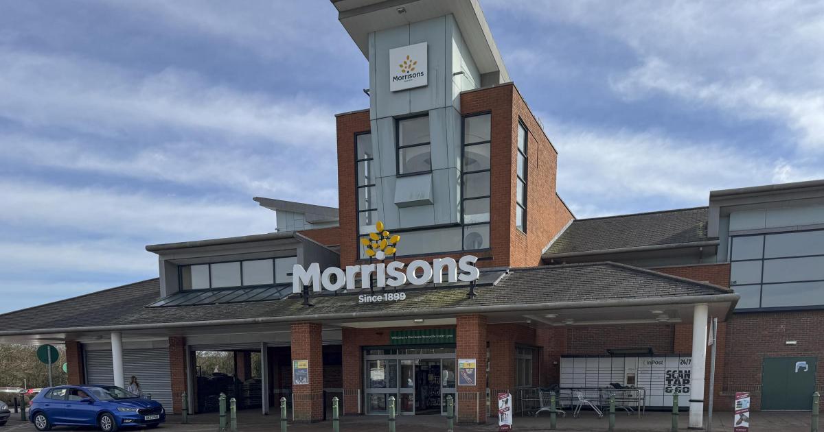 Morrisons recall warning as glass found in cashew nuts