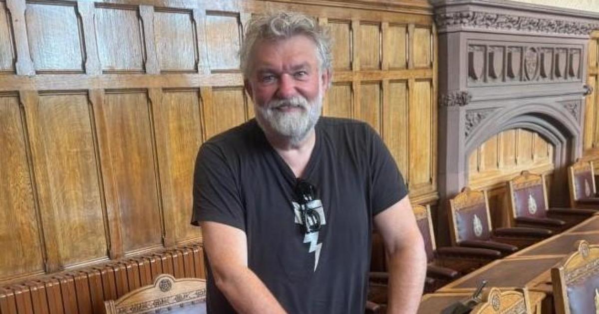 Dave Day: Si King unable to attend last Dave Myers event