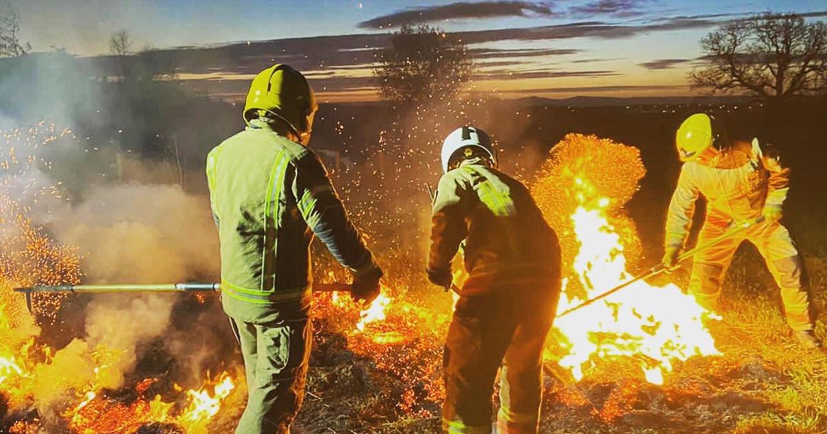 Firefighters warning to children in Bishop Auckland about arson