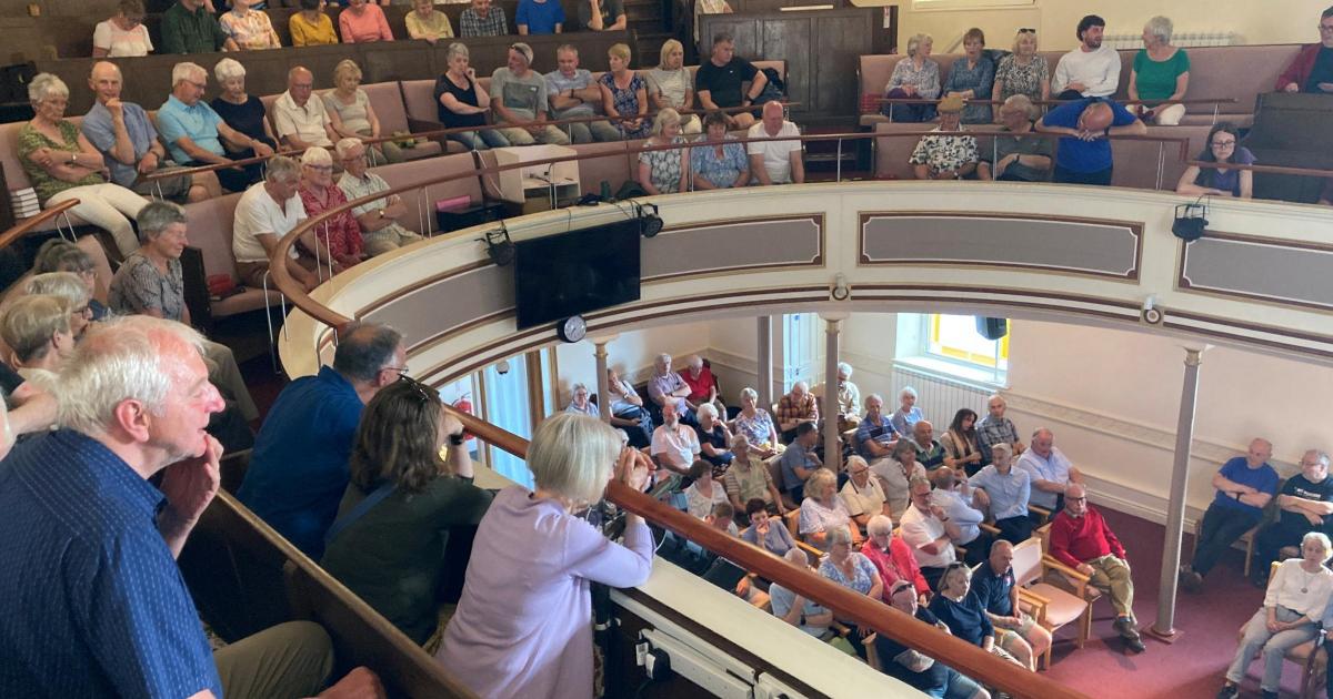 Hundreds attend town meeting on 'Wetherby Urban Extension'