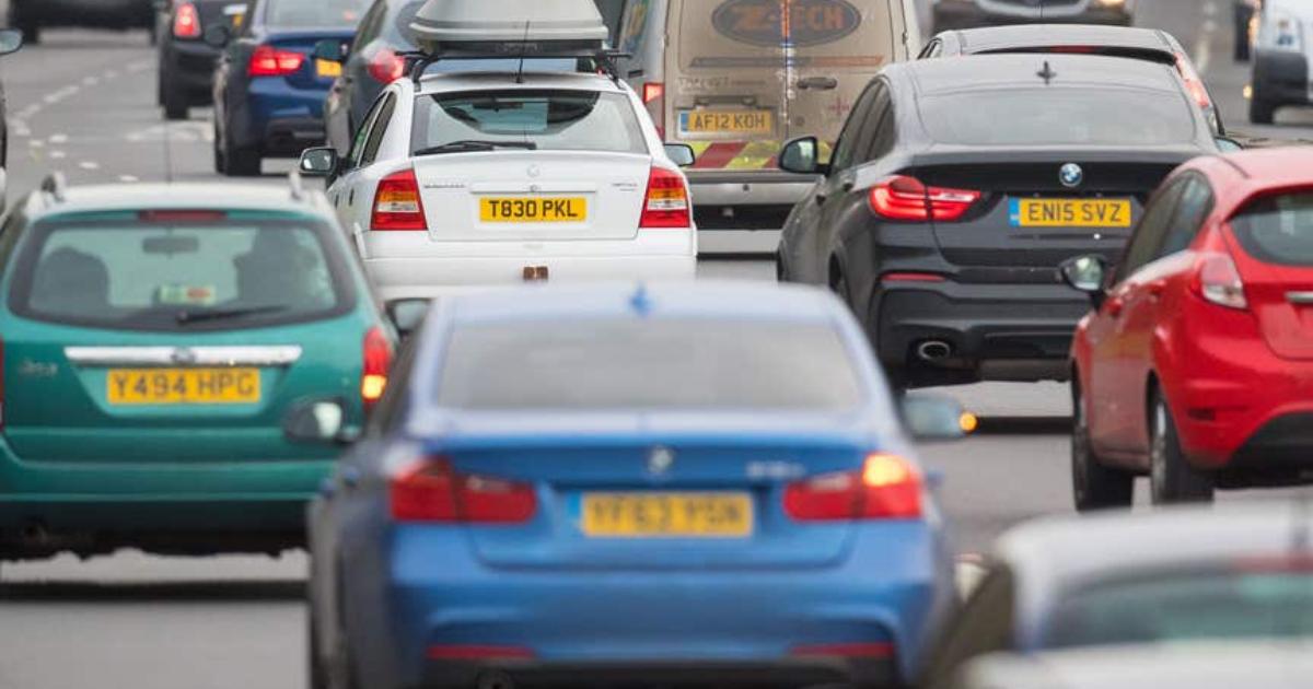 Drivers urged to avoid one thing when offering lifts