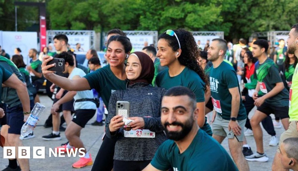 Palestine Marathon attracts thousands of runners