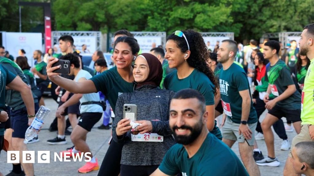 Palestine Marathon attracts thousands of runners
