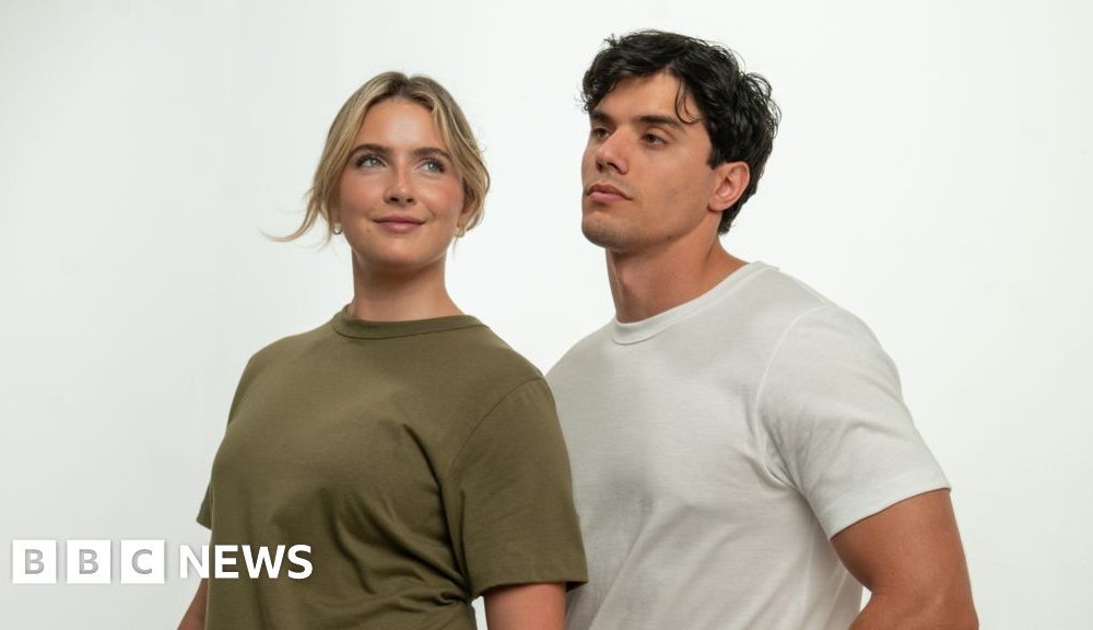 Robo-top: The machines that could make your next t-shirt