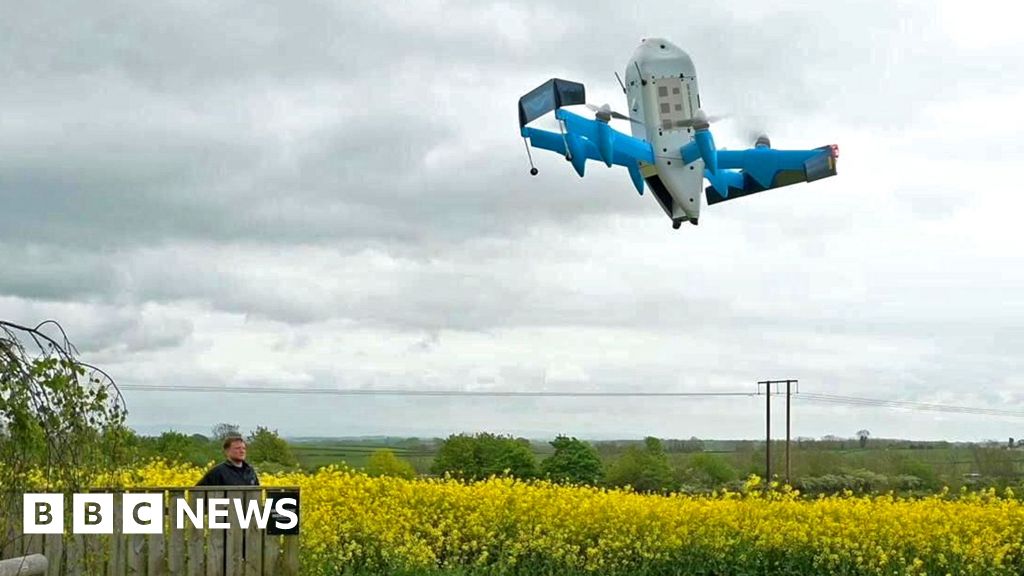 Drone delivers first Amazon parcels in UK