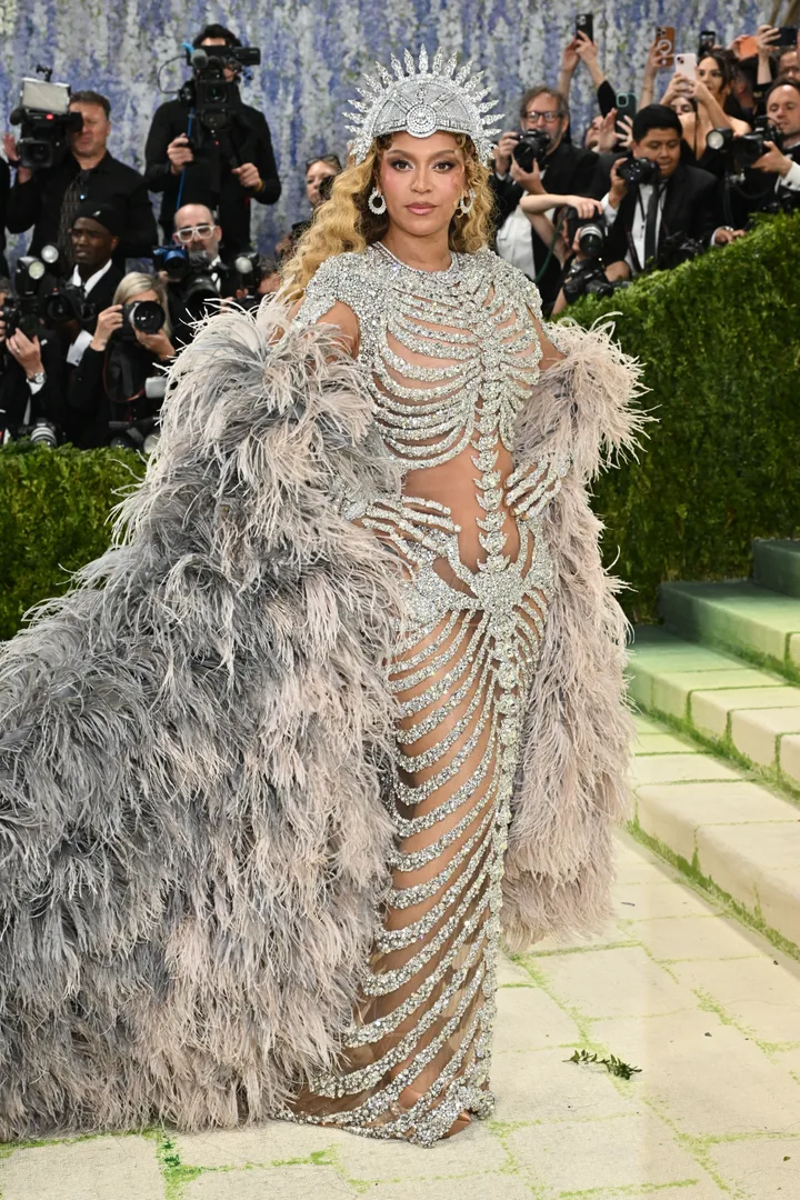 Met Gala 2026: 19 Best Celebrity Red Carpet Looks