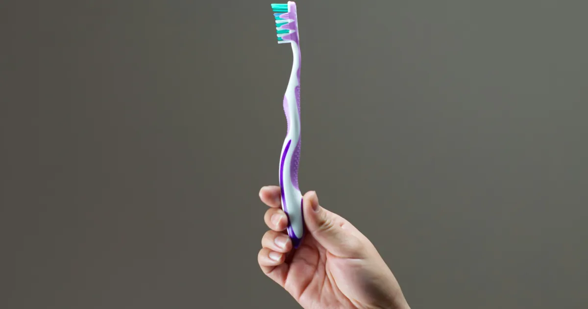 Why Runners Should Brush Their Teeth After A Long Run