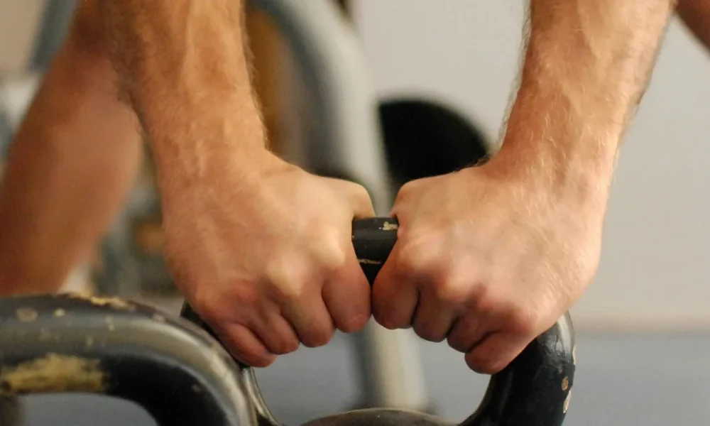 Cyclist Squats: How To Strengthen Your Legs With Sore Knees