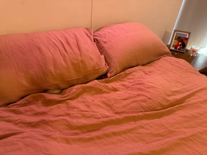 The cool linen bedding is intended to keep you cool all night long.
