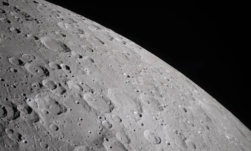 Astronomer Warns SpaceX Rocket Will Crash Into The Moon