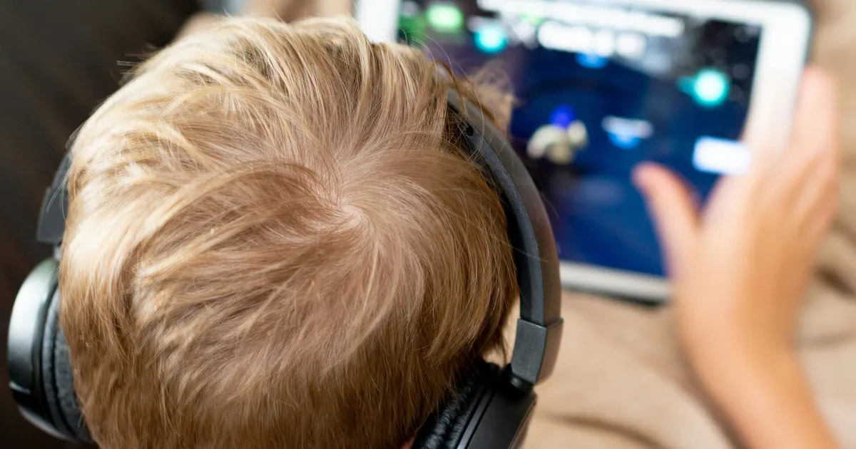 'Foid' Meaning And Why It's Important To Pull Kids Up If They Use It
