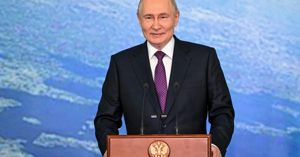 Ministers Slammed Over Easing Russian Oil Sanctions