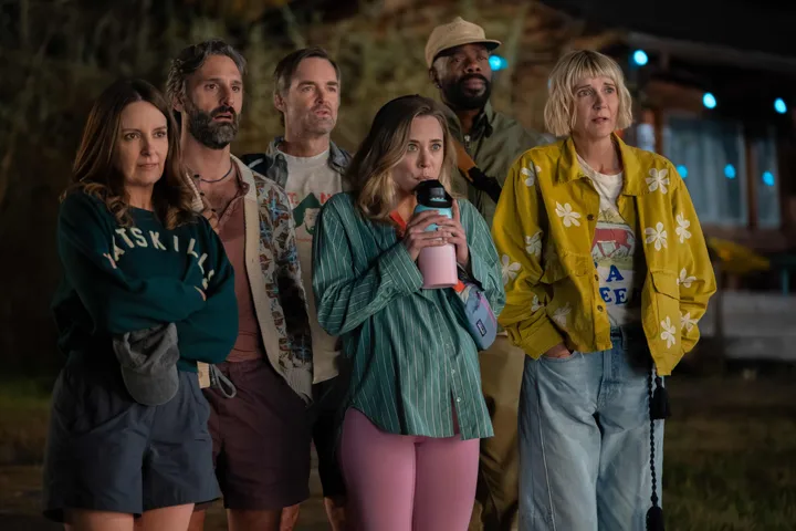 Tina Fey, Marco Calvani, Will Forte, Erika Henningsen, Colman Domingo and Kerri Kenney-Silver in The Four Seasons