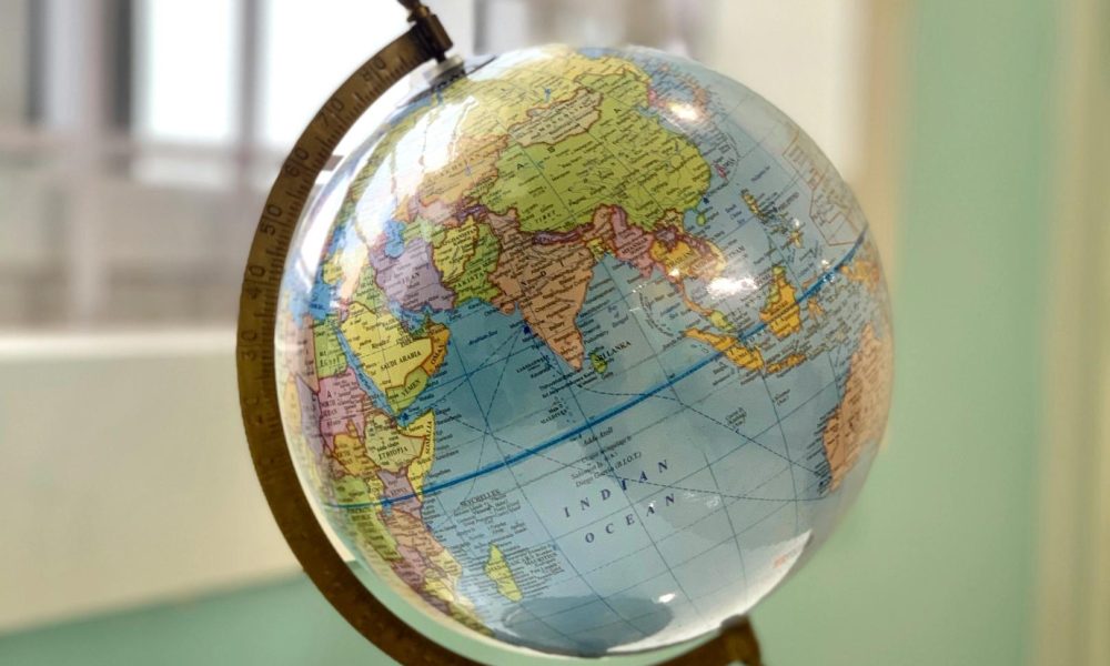 Stablecoin-powered neobank Fasset raises $51 million to expand across emerging markets