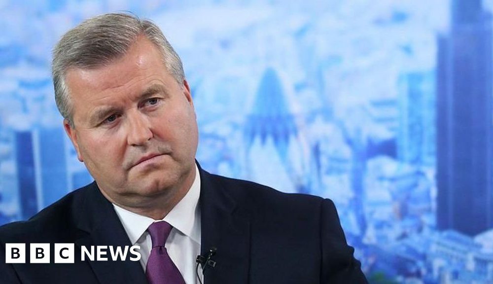 Ousted BP chairman hits back at 'lies' about his behaviour