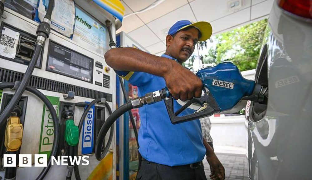 Oil prices jump after US launches new attacks on Iran