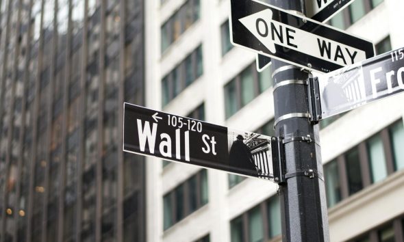 Wall Street giants are triggering a massive fee war that could crush crypto exchange margins
