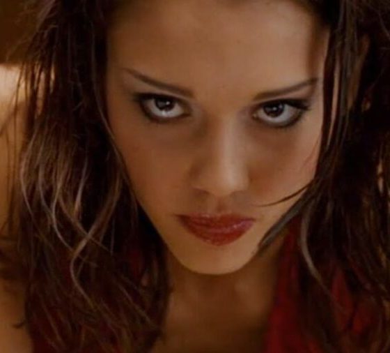 Jessica Alba's Misunderstood Sci-Fi Series Is Going To Be Lost Forever, You Can't Watch It