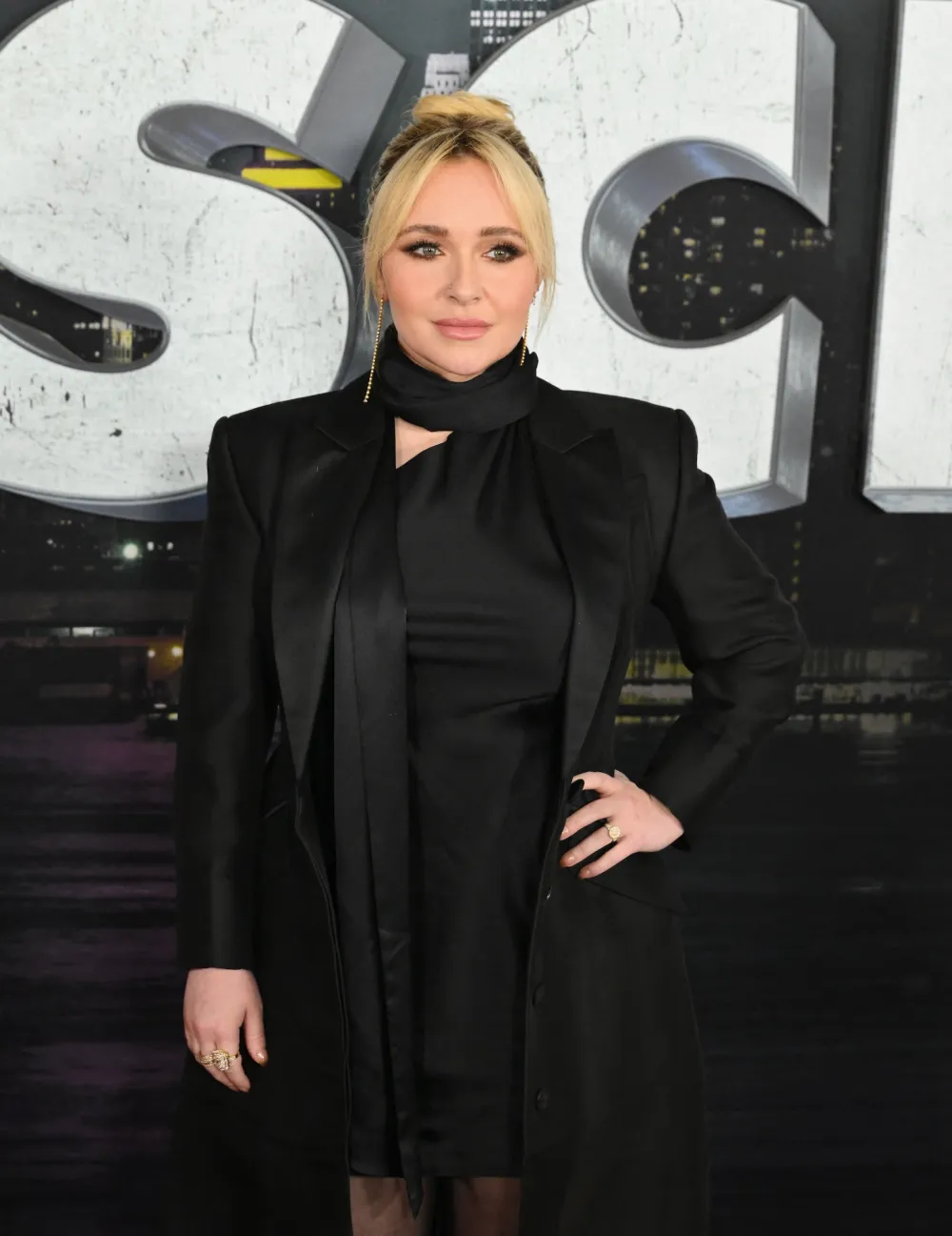 Hayden Panettiere Details 1st Domestic Violence Incident With Ex Brian Hickerson in Memoir