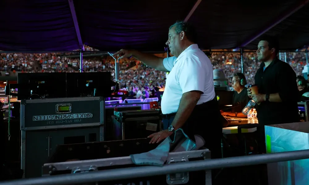 GettyImages-2171823098 Bruce Springsteen Snubs Chris Christie at Brooklyn Concert