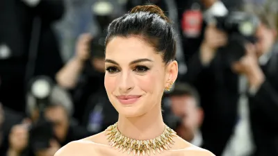 Anne Hathaway