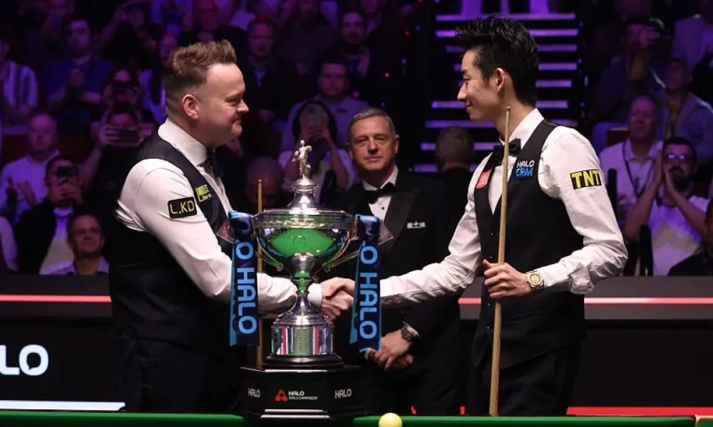 Wu Yize 'frightening' against Shaun Murphy in World Snooker Championship final
