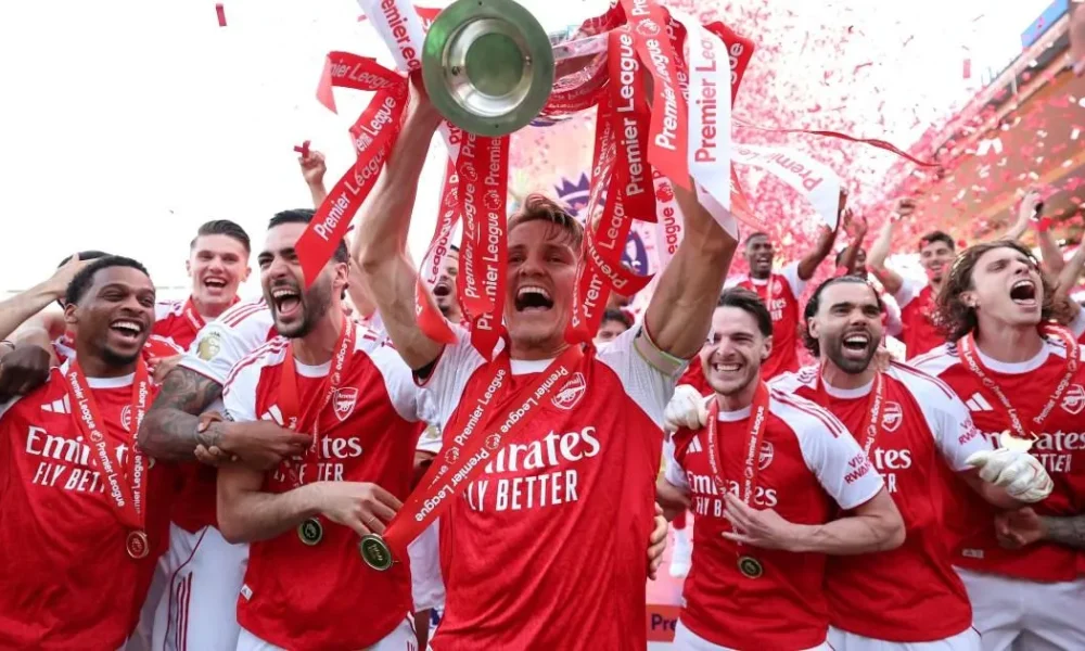 When is Arsenal's trophy parade? Start time and confirmed north London route | Football